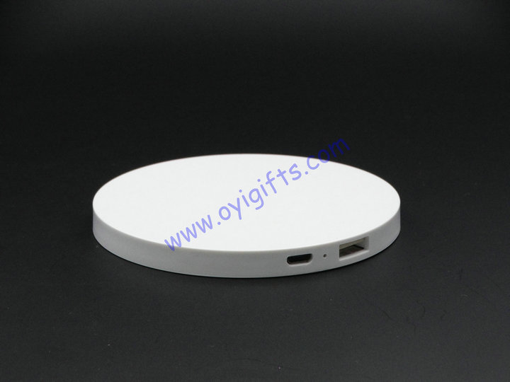 Portable phone USB charger mirror power bank